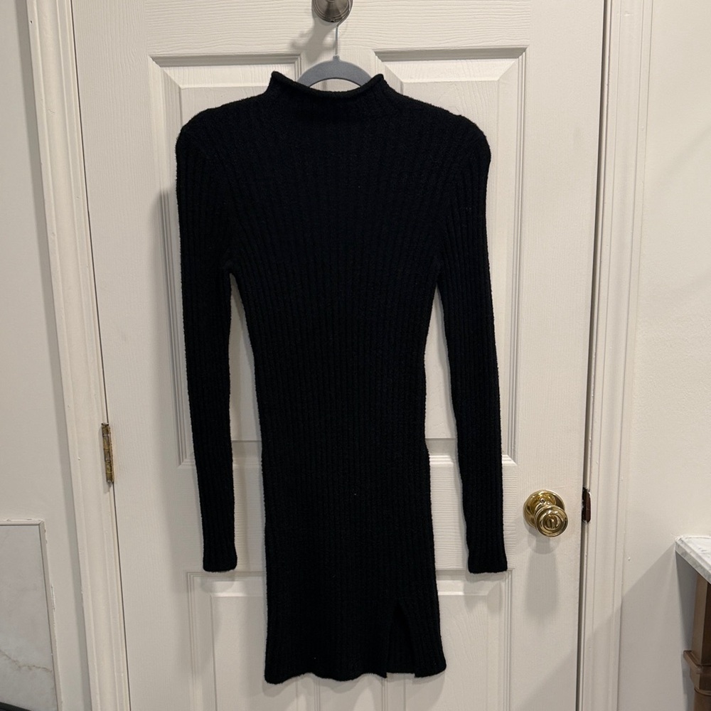 Wilfred Black Long Sleeve Knit Dress